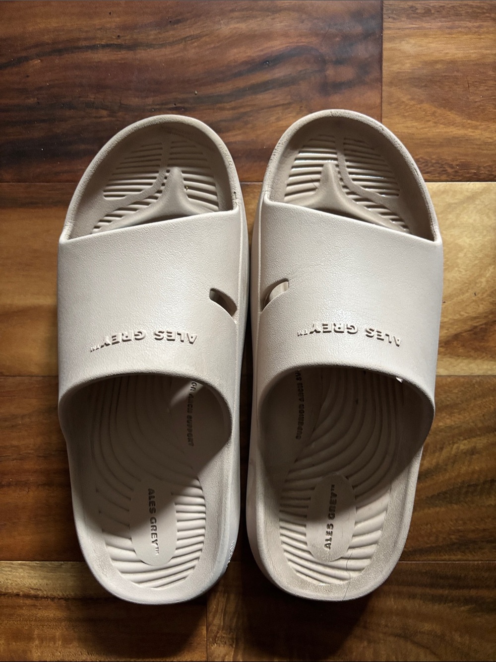 Ales Grey ECO Malibu Recovery Unisex Slides Slippers